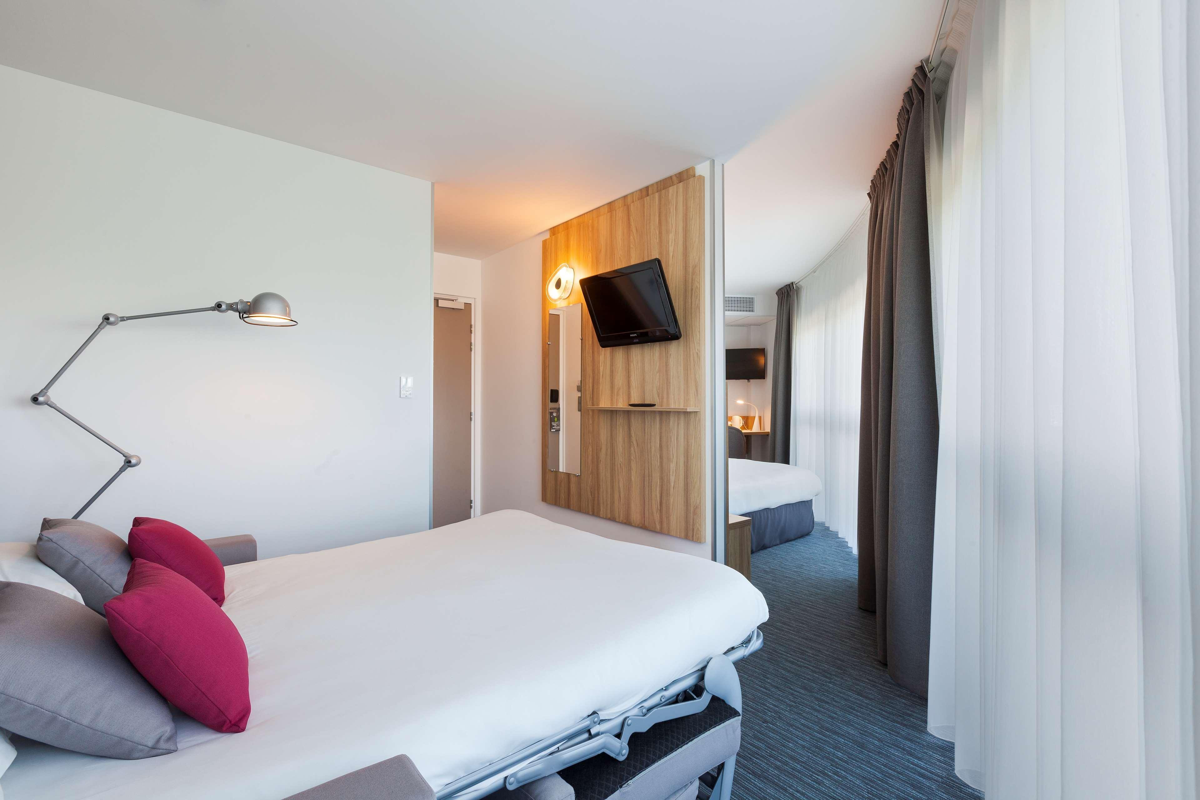 Campanile Metz Nord - Talange Hotell Eksteriør bilde