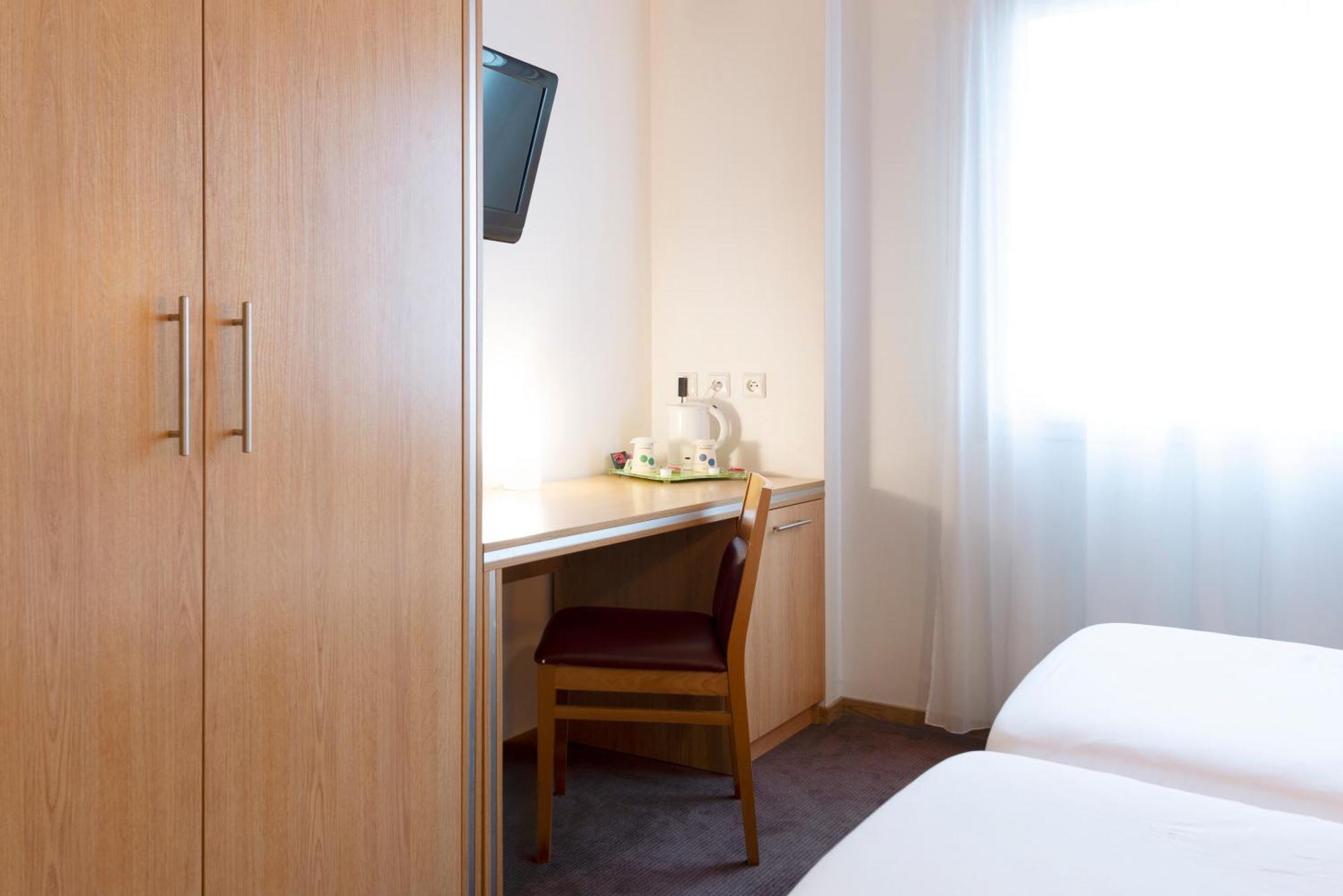 Campanile Metz Nord - Talange Hotell Eksteriør bilde
