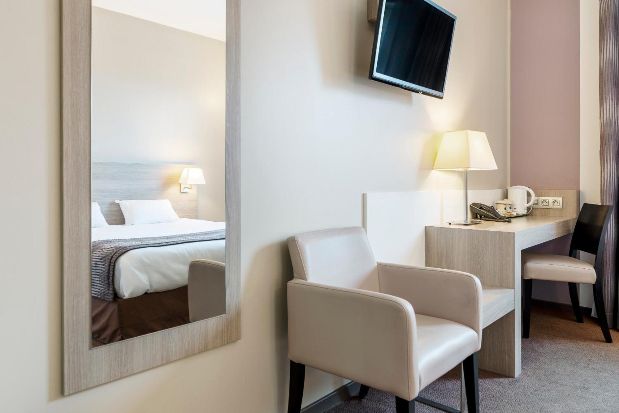 Campanile Metz Nord - Talange Hotell Eksteriør bilde