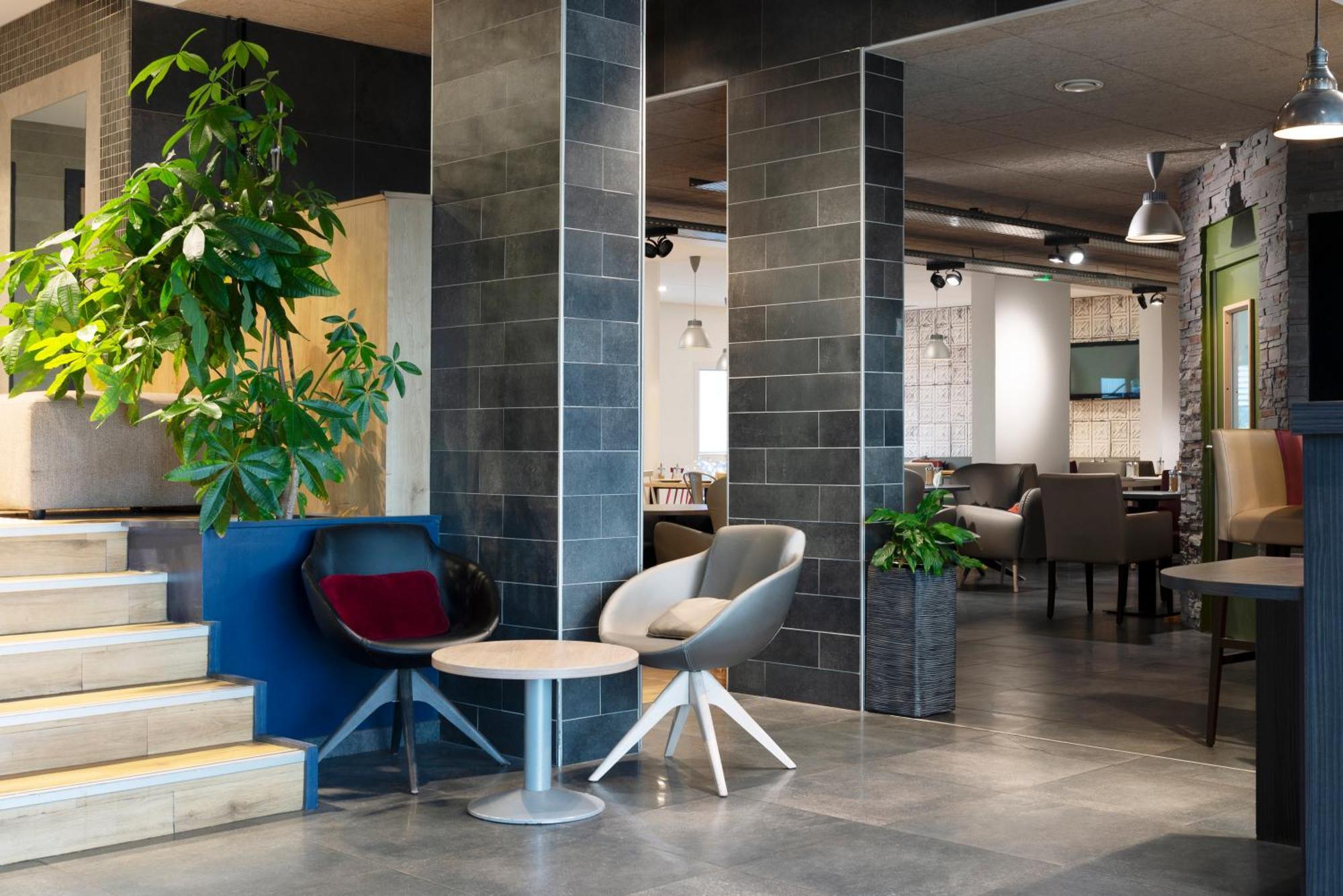 Campanile Metz Nord - Talange Hotell Eksteriør bilde